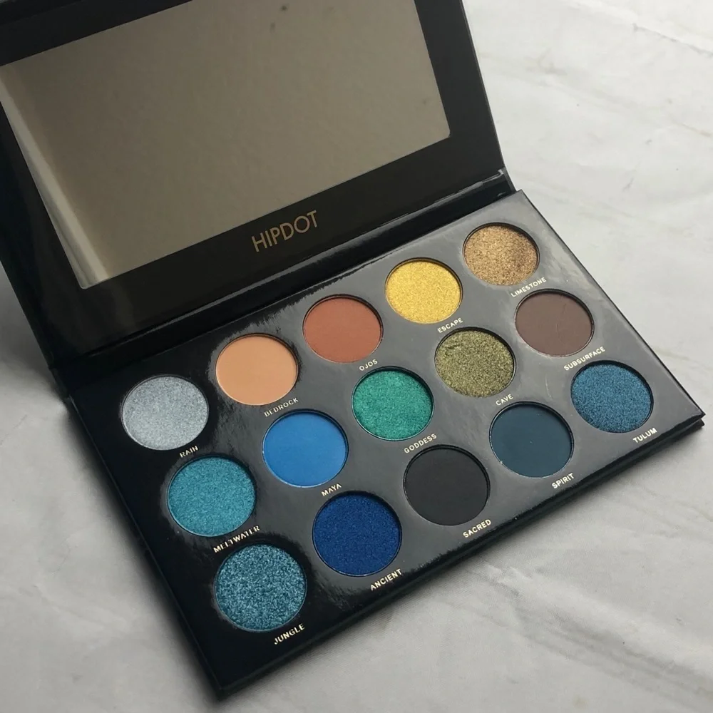 Hipdot Cenote eyeshadow palette New in‎ box
